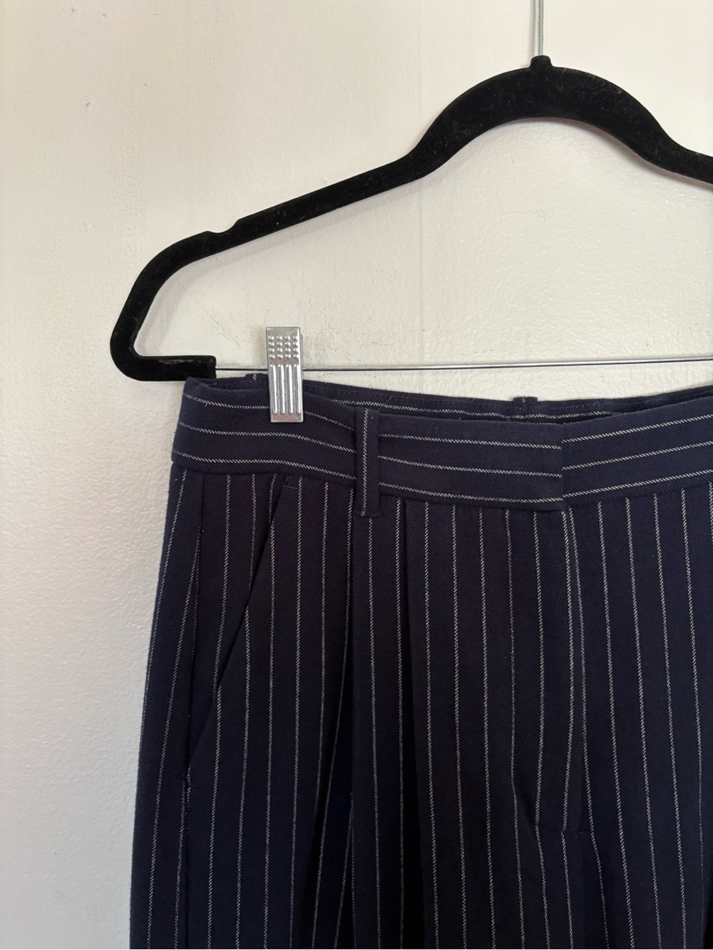 Abercrombie and Fitch Curve Love Sloane Tailored Wide Leg Pants - Medium Long - Picture 3 of 9